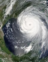 220px-Hurricane_Katrina_August_28_2005_NASA